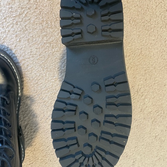 Black combat boots - Picture 2 of 4